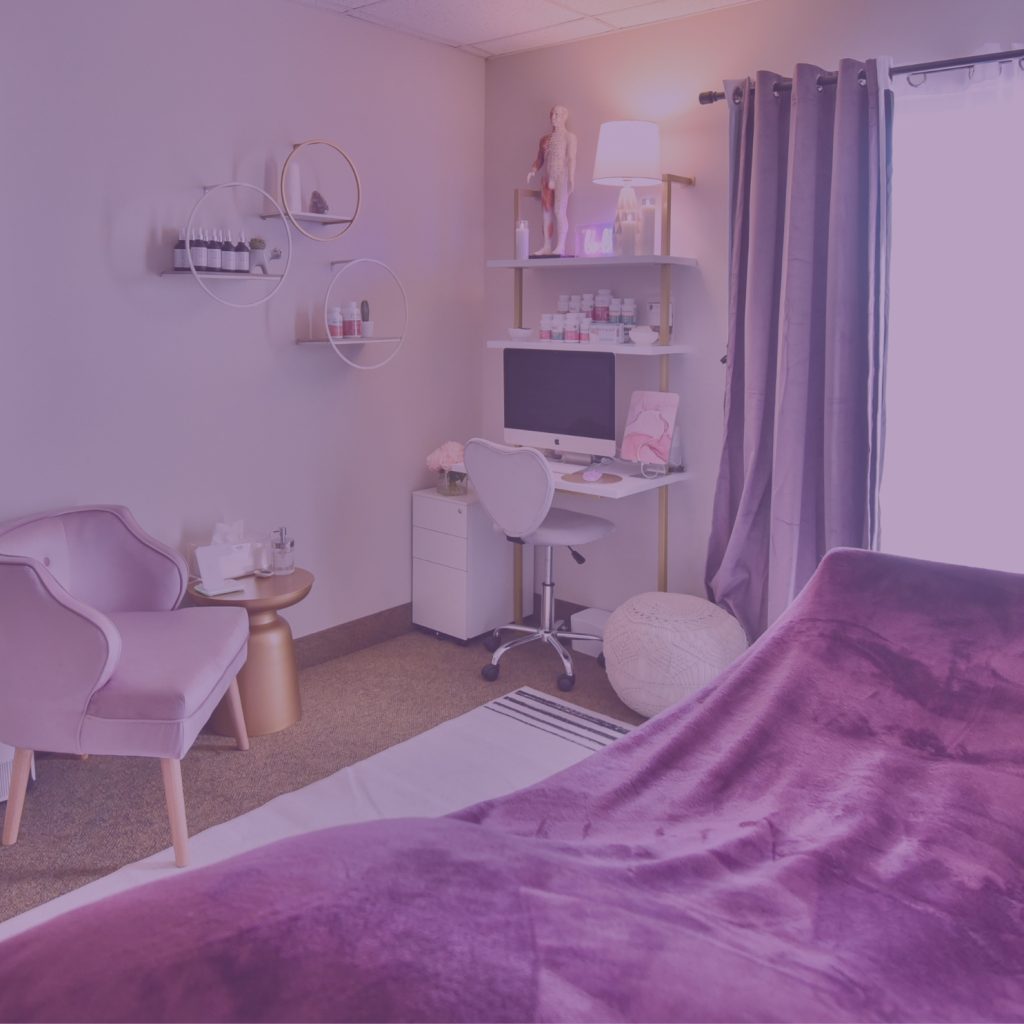 Garnet Moon Denver, Cherry Creek. Best natural medicine clinic in Cherry Creek, Denver.