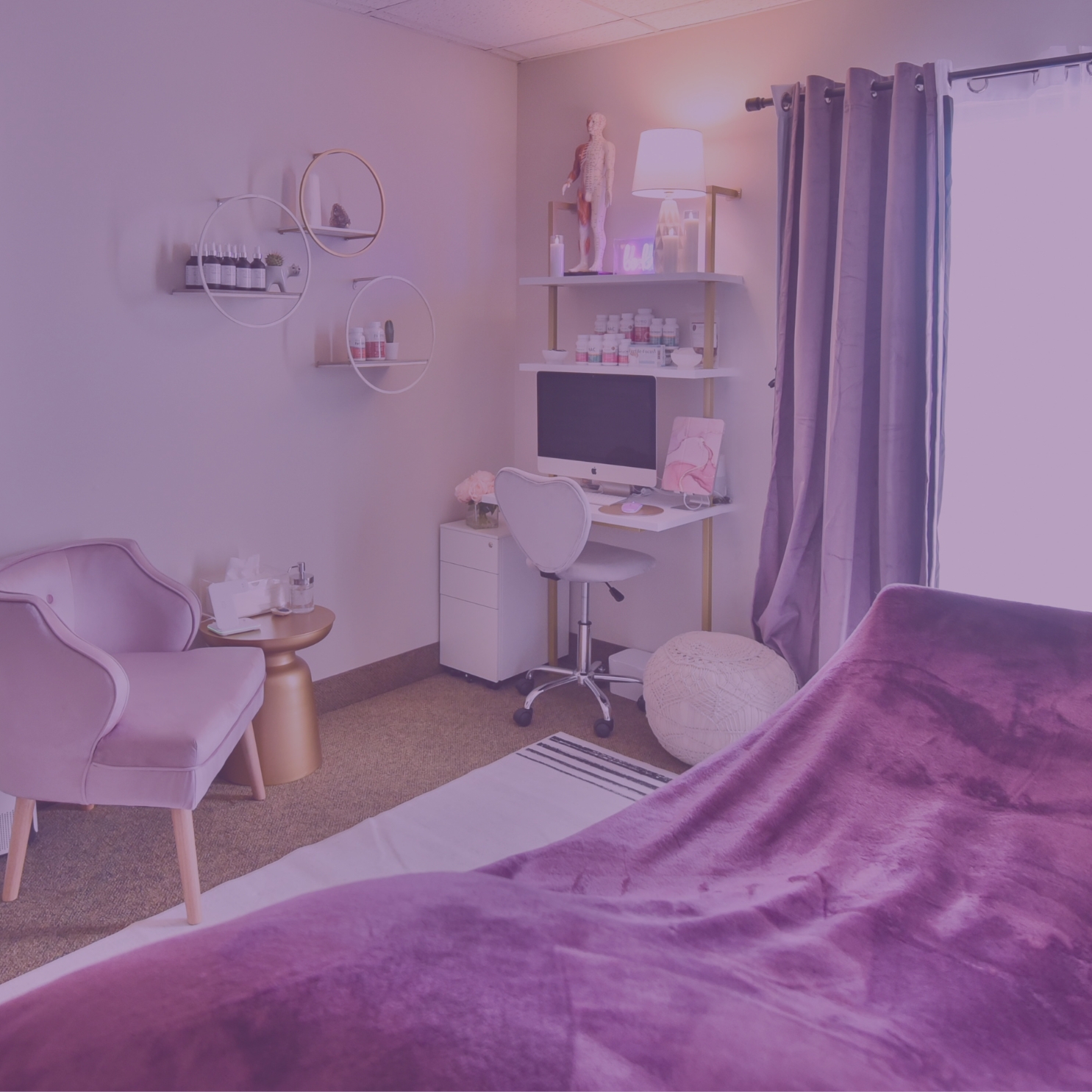Garnet Moon Denver, Cherry Creek. Best natural medicine clinic in Cherry Creek, Denver.